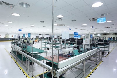 &ldquo;聯(lián)姻&rdquo;一年,上海自貿(mào)區(qū)的兩家外企有了&ldquo;結(jié)晶&rdquo;