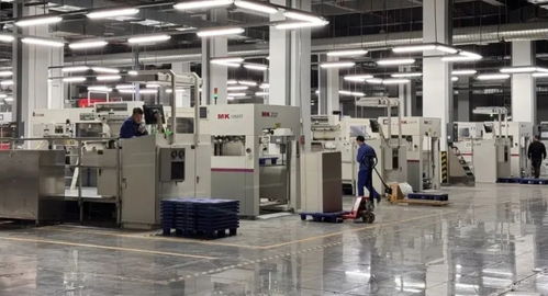 仁懷 春潮澎湃奮戰(zhàn)勇 奮力實(shí)現(xiàn) 開(kāi)門(mén)紅